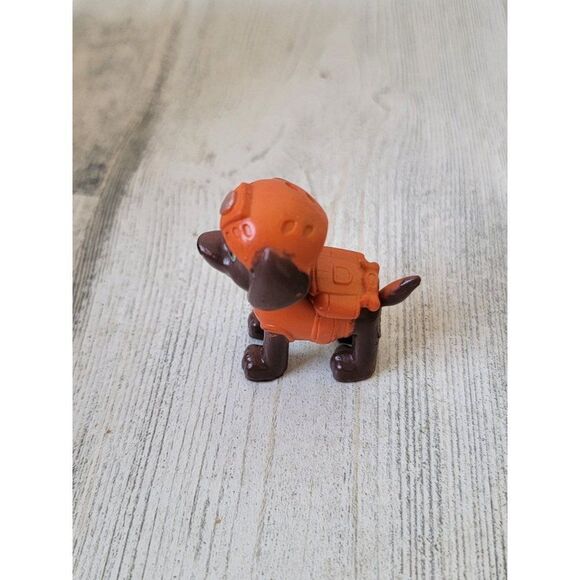 Spin Master 2017 Zuma Paw Patrol Disney Junior Pixar toy figure - Picture 4 of 5